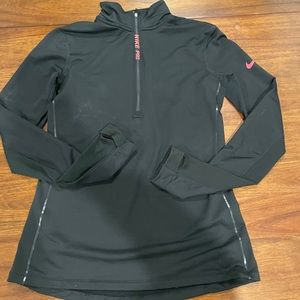 Nike quarter zip, hyperwarm! Black/pink, large